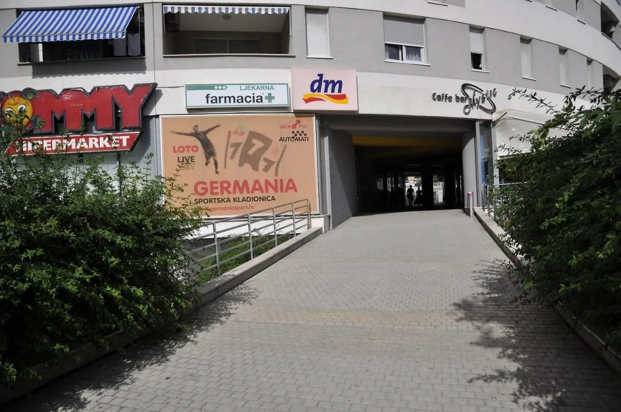 Apartman Ivana Apartamento Split 0*,  Croacia